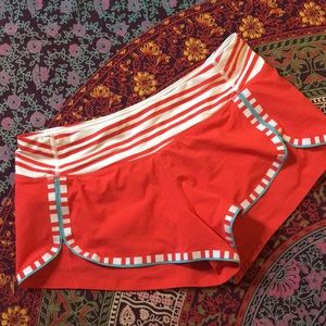 Lululemon jogging shorts